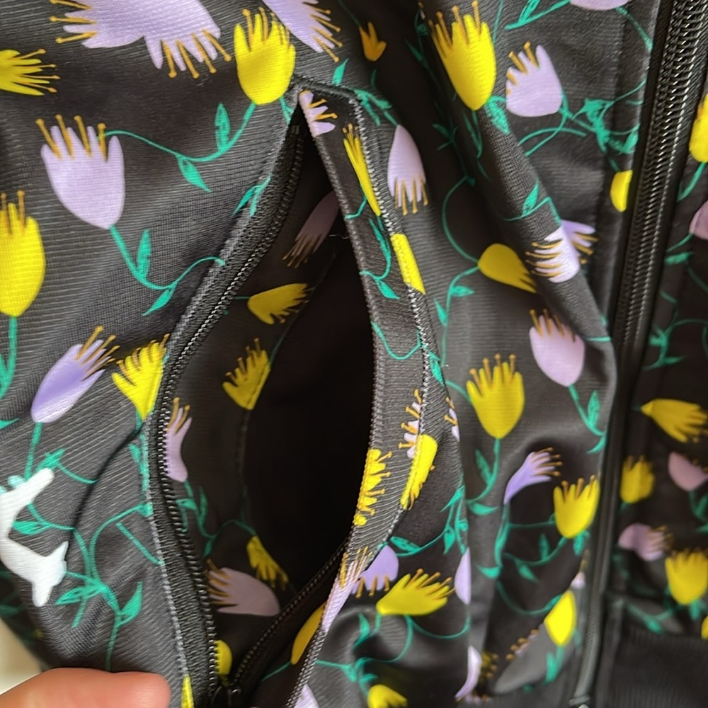Adidas floral jacket - Picture 5 of 10